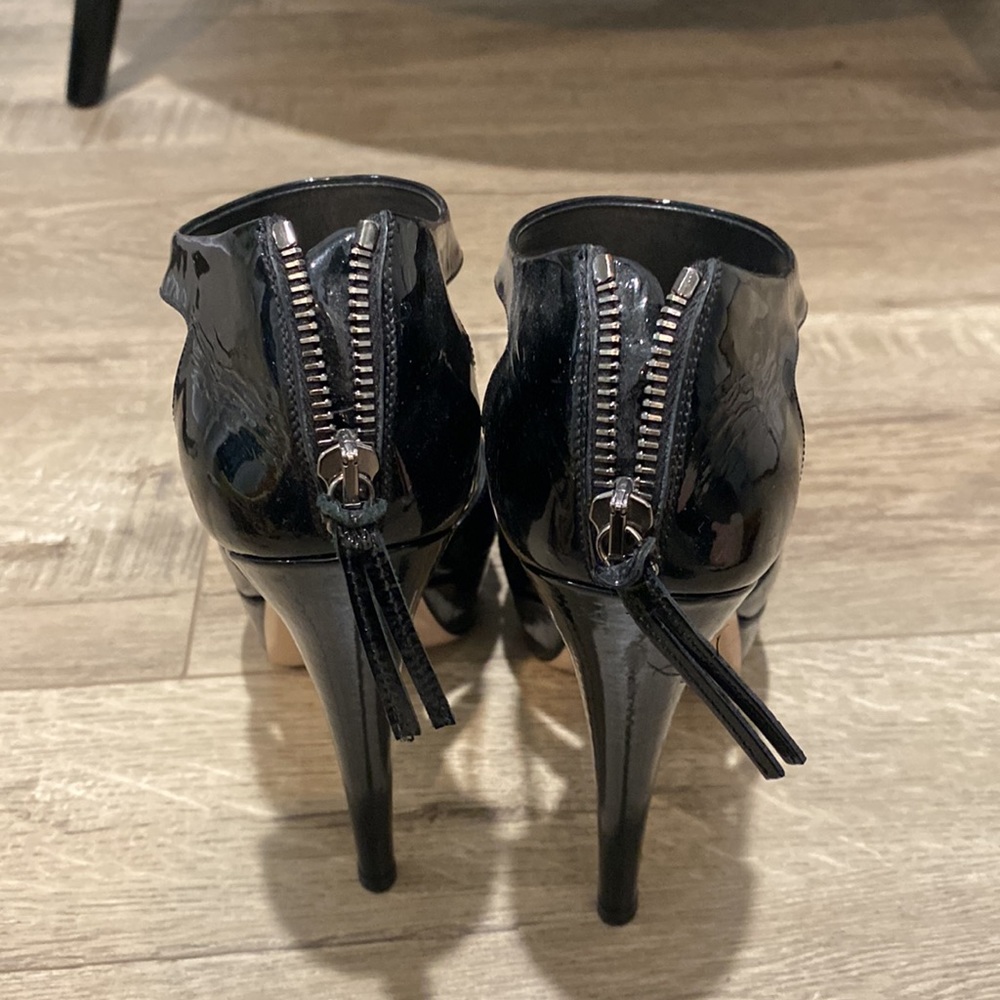 Miu Miu Patent Leather Platform Heels - Picture 4 of 8